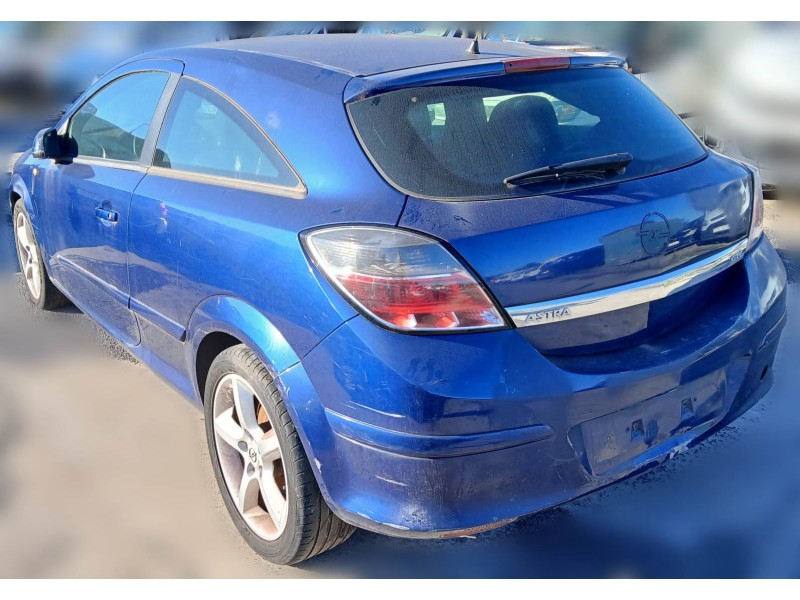opel astra h gtc (a04) del año 2006