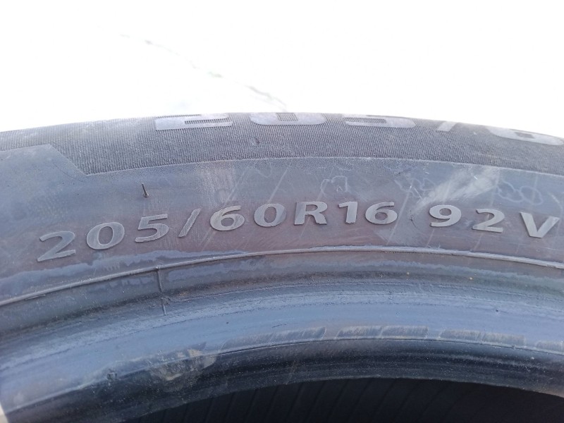 Recambio de pareja neumaticos para nissan primera hatchback (p12) 1.9 dci referencia OEM IAM 205/60R16-92V 92V - TURISMO CONFORT