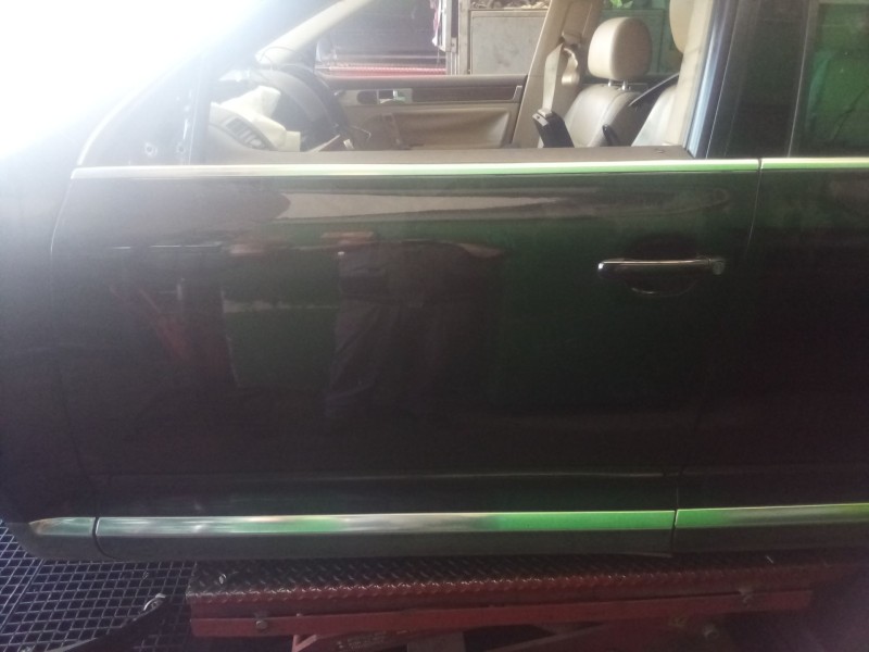 Recambio de puerta delantera izquierda para volkswagen touareg (7la, 7l6, 7l7) 2.5 r5 tdi referencia OEM IAM   