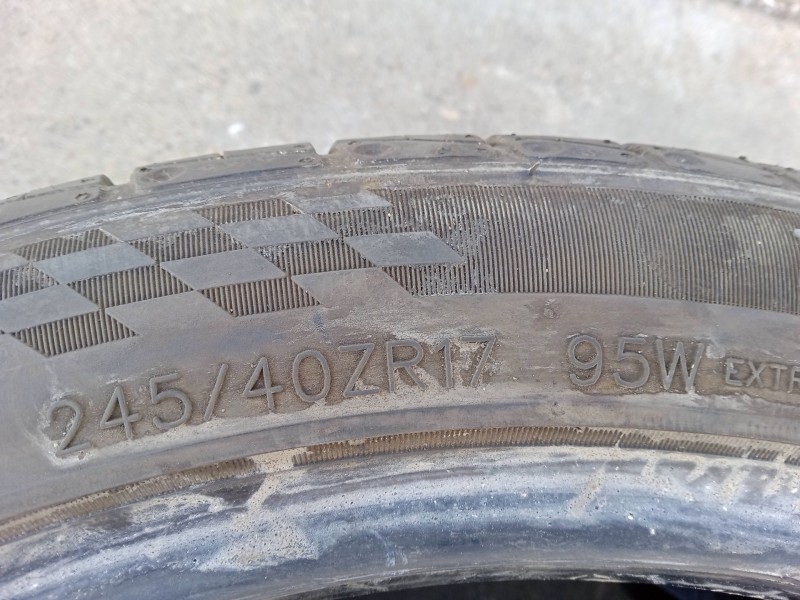 Recambio de pareja neumaticos para mercedes-benz clase c (w203) c 220 cdi (203.006) referencia OEM IAM 245/40R17-95W 95W - TURIS