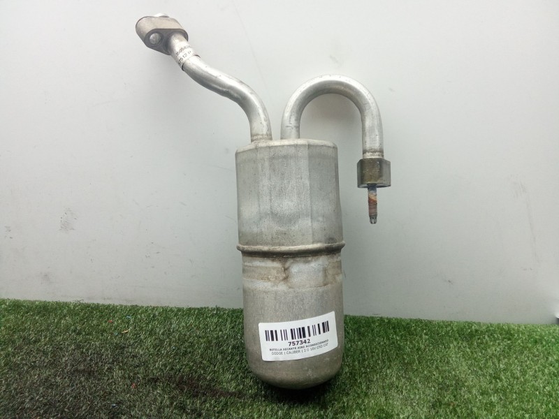 Recambio de botella secante aire acondicionado para dodge caliber 2.0 16v crd cat referencia OEM IAM 05058261AE  