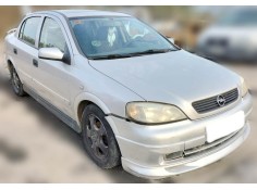 opel astra g sedán (t98) del año 2001