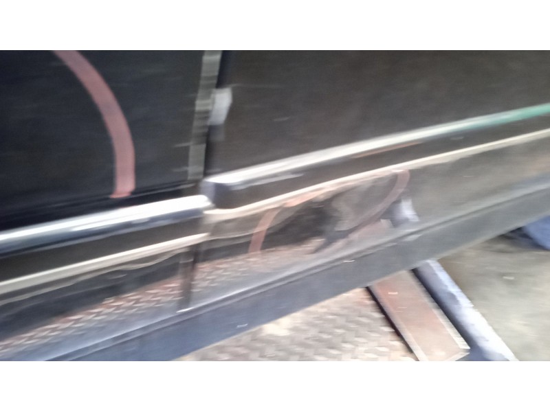 Recambio de puerta trasera izquierda para bmw 5 (e39) 525 d referencia OEM IAM   