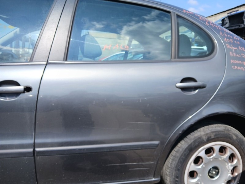 Recambio de puerta trasera izquierda para seat leon (1m1) 1.6 16 v referencia OEM IAM   