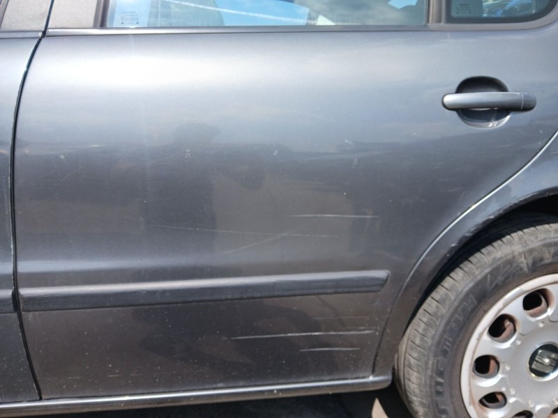 Recambio de puerta trasera izquierda para seat leon (1m1) 1.6 16 v referencia OEM IAM   