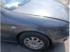 Recambio de aleta delantera derecha para seat leon (1m1) 1.6 16 v referencia OEM IAM   