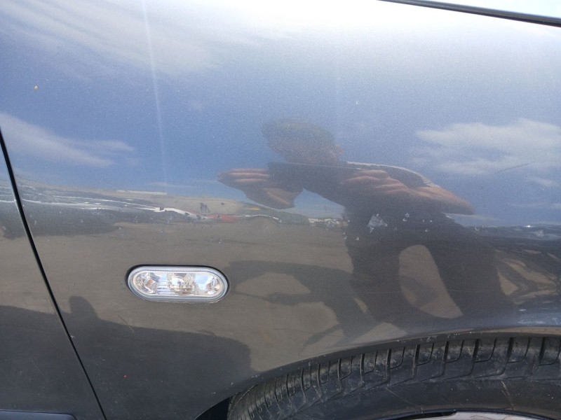 Recambio de aleta delantera derecha para seat leon (1m1) 1.6 16 v referencia OEM IAM   