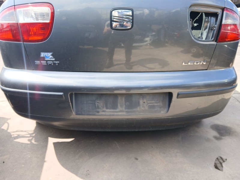 Recambio de paragolpes trasero para seat leon (1m1) 1.6 16 v referencia OEM IAM   