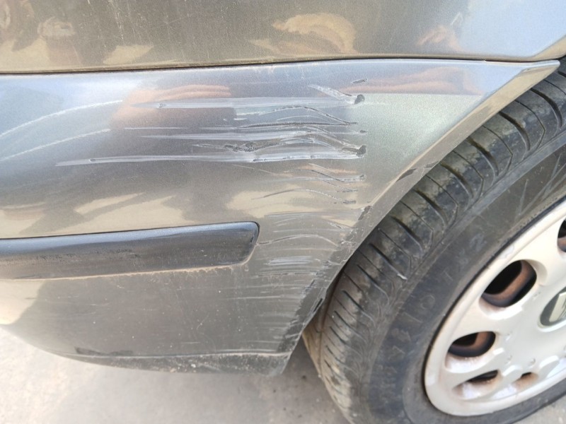 Recambio de paragolpes trasero para seat leon (1m1) 1.6 16 v referencia OEM IAM   