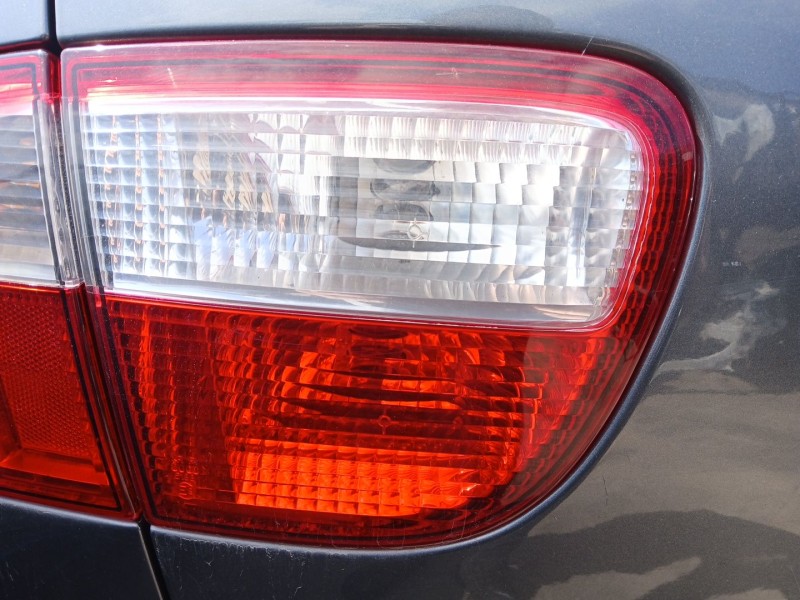 Recambio de piloto trasero izquierdo interior para seat leon (1m1) 1.6 16 v referencia OEM IAM   