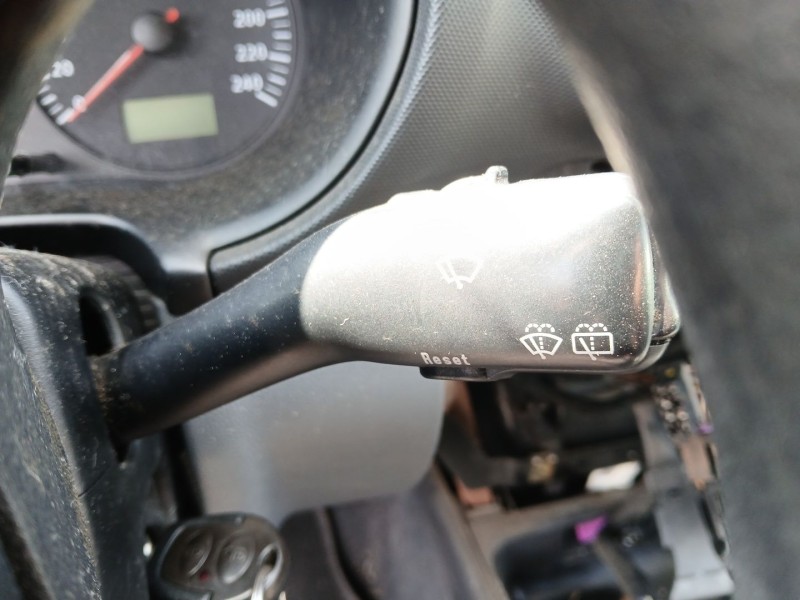 Recambio de mando limpia para seat leon (1m1) 1.6 16 v referencia OEM IAM   