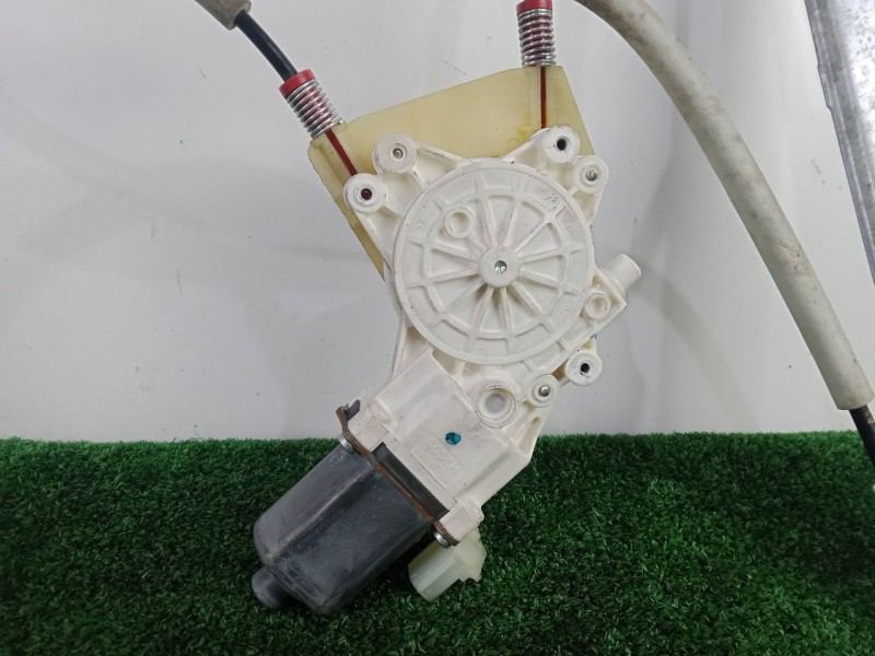 Recambio de elevalunas delantero derecho para dodge caliber 2.0 16v crd cat referencia OEM IAM 05074798AAE ELECTRICO CON.MOTOR -