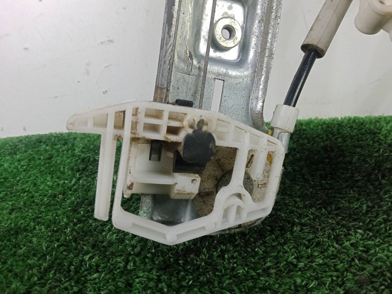 Recambio de elevalunas delantero derecho para dodge caliber 2.0 16v crd cat referencia OEM IAM 05074798AAE ELECTRICO CON.MOTOR -