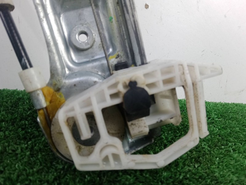 Recambio de elevalunas delantero derecho para dodge caliber 2.0 16v crd cat referencia OEM IAM 05074798AAE ELECTRICO CON.MOTOR -