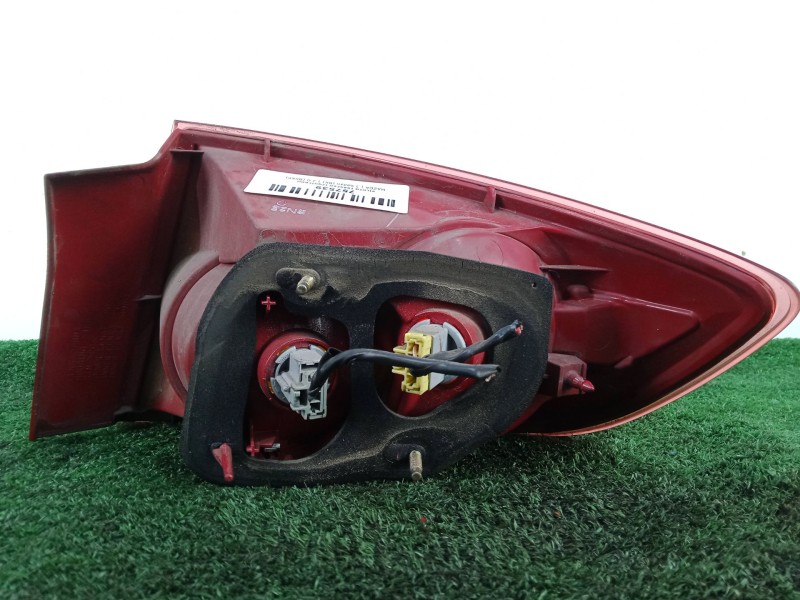 Recambio de piloto trasero izquierdo para mazda 3 sedán (bk) 2.0 (bkep) referencia OEM IAM SIN REFERENCIA 03-07 - 4.PUERTAS ROJO