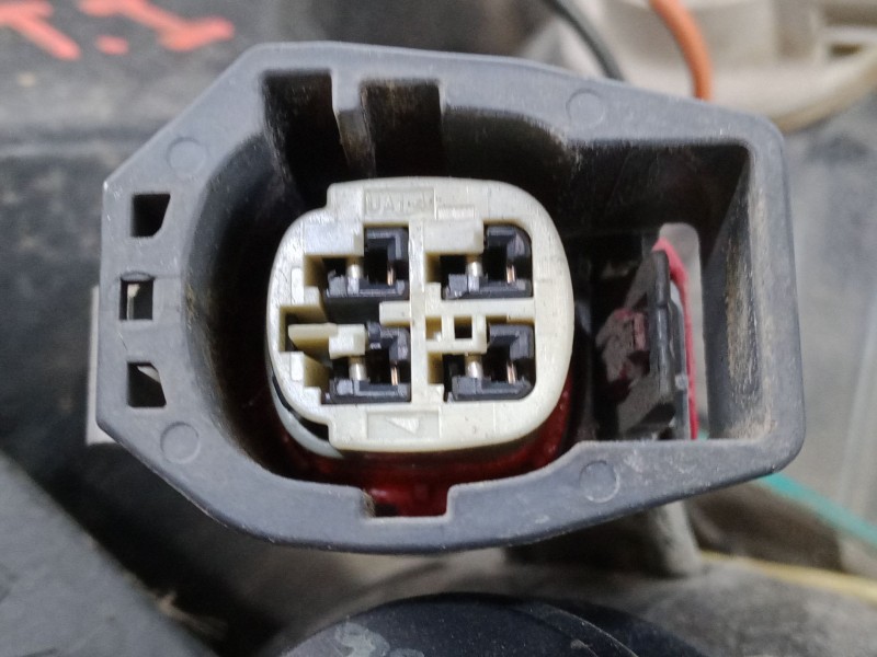 Recambio de piloto trasero izquierdo para dodge caliber 2.0 16v crd cat referencia OEM IAM SIN REFERENCIA  