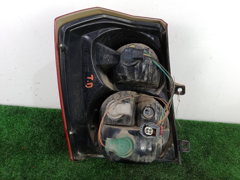 Recambio de piloto trasero derecho para dodge caliber 2.0 16v crd cat referencia OEM IAM SIN REFERENCIA  