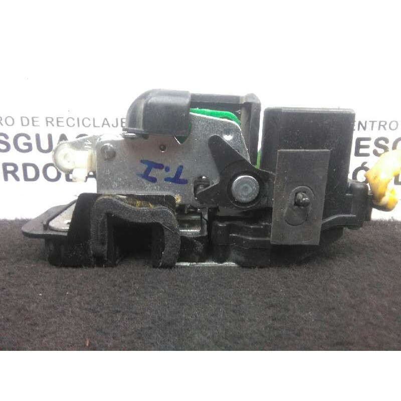 Recambio de cerradura puerta trasera izquierda para kia sorento 2.5 crdi referencia OEM IAM  2.PINES 