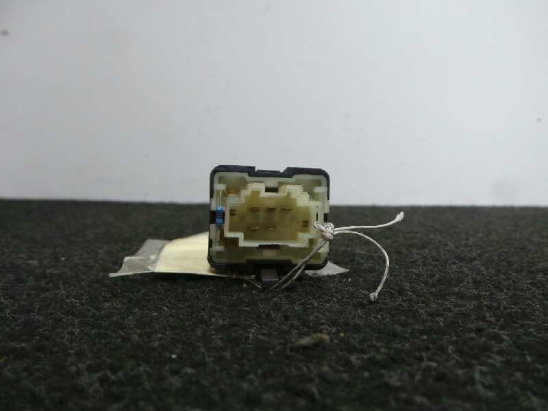 Recambio de mando elevalunas trasero derecho para volkswagen passat berlina (3a2) 2.0 referencia OEM IAM   5 PINES