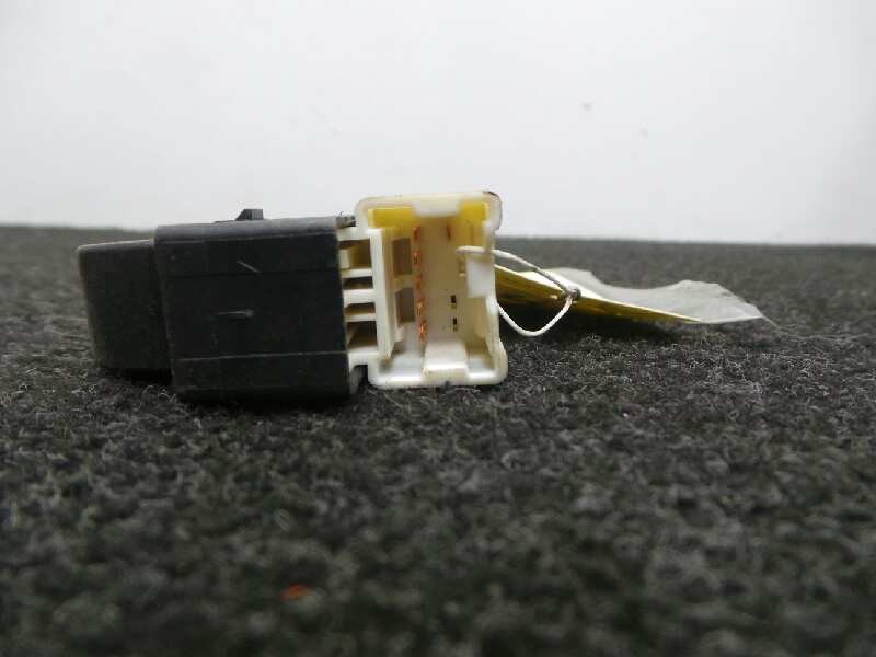 Recambio de mando elevalunas delantero derecho para nissan almera (n15) 1.6 16v cat referencia OEM IAM   6 PINES