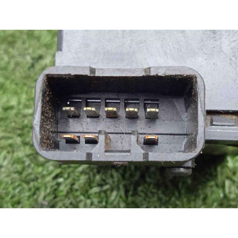 Recambio de mando limpia para chrysler voyager (rg) 2.5 crd cat referencia OEM IAM 56050003AB 8.PINES 