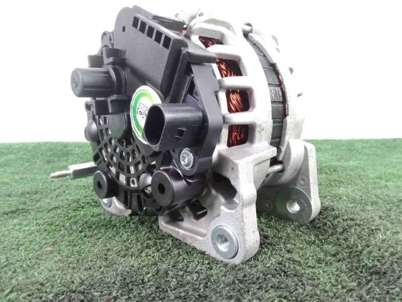 Recambio de alternador para volkswagen crafter 30-50 furgoneta (2e_) 2.5 tdi referencia OEM IAM A0583S 110.AH - 6.CANALES - POLE