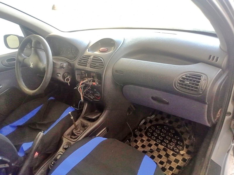 peugeot 206 hatchback (2a/c) del año 1999