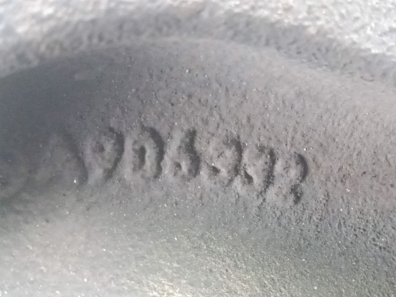 Recambio de mangueta delantera izquierda para volkswagen crafter 30-50 furgoneta (2e_) 2.5 tdi referencia OEM IAM A906332 6X130 