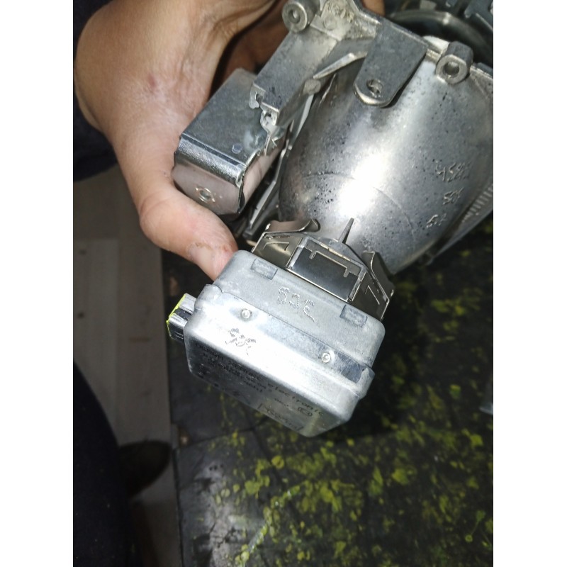 Recambio de faro izquierdo para mini countryman (r60) 1.6 16v referencia OEM IAM 1305310485  