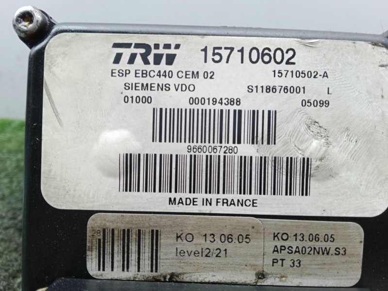 Recambio de abs para peugeot 407 (6d_) 1.6 hdi 110 (6d9hzc, 6d9hyc) referencia OEM IAM 15710602 - 15351846  TRW