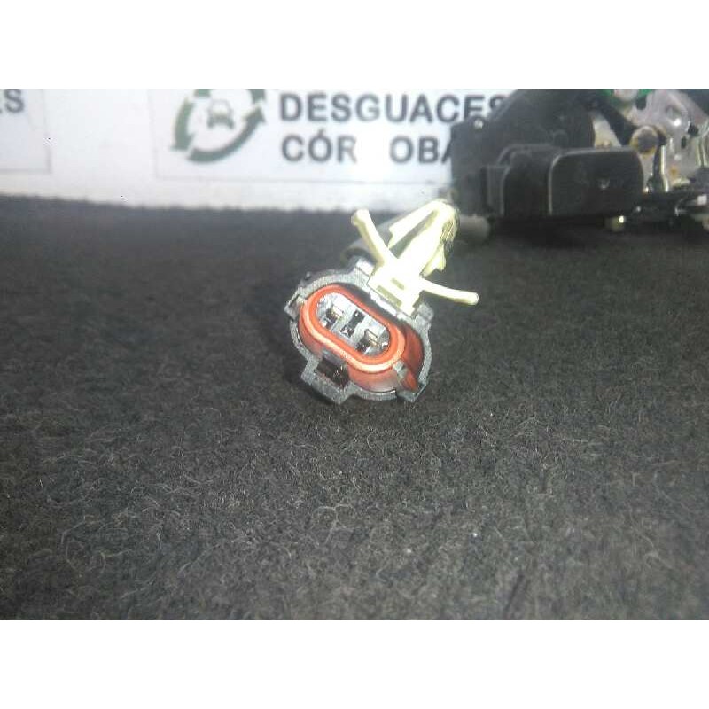 Recambio de cerradura puerta delantera derecha para kia sorento 2.5 crdi referencia OEM IAM  2.PINES 