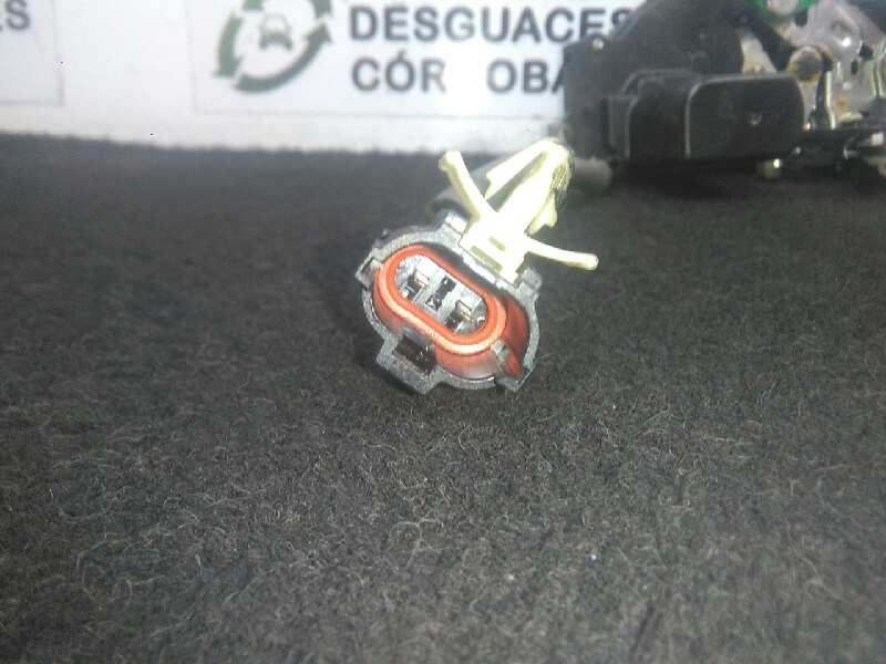 Recambio de cerradura puerta delantera derecha para kia sorento 2.5 crdi referencia OEM IAM  2.PINES 