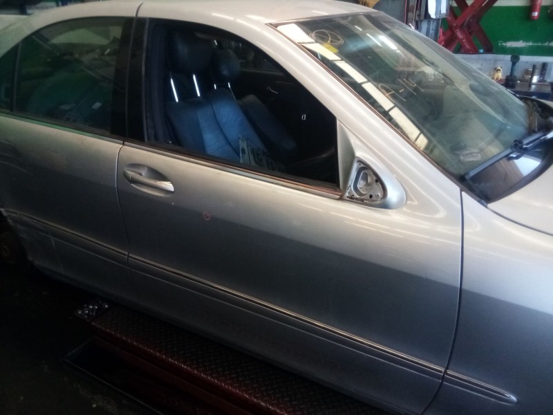 Recambio de puerta delantera derecha para mercedes-benz clase s (w220, v220) s 320 cdi (220.026, 220.126) referencia OEM IAM   