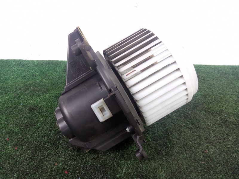 Recambio de motor calefaccion para fiat scudo furgoneta 2.0 multijet 180 (506) referencia OEM IAM EQA352 Ø120MM - 2.PINES DENSO