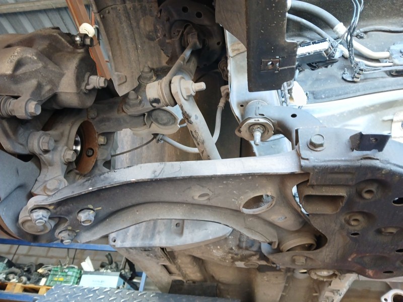 Recambio de brazo suspension inferior delantero derecho para hyundai tucson (tl, tle) 1.6 gdi referencia OEM IAM   