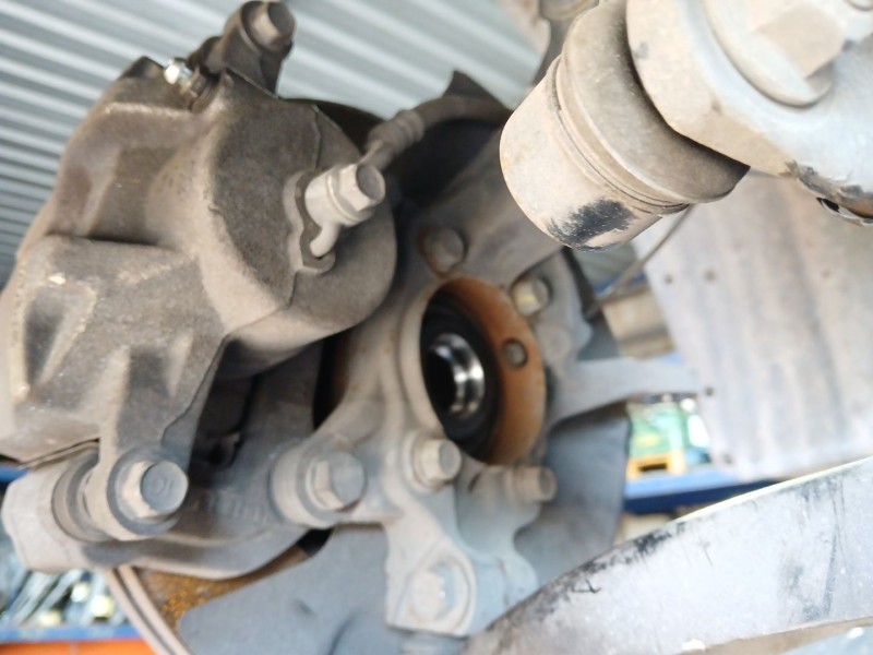 Recambio de mangueta delantera derecha para hyundai tucson (tl, tle) 1.6 gdi referencia OEM IAM   