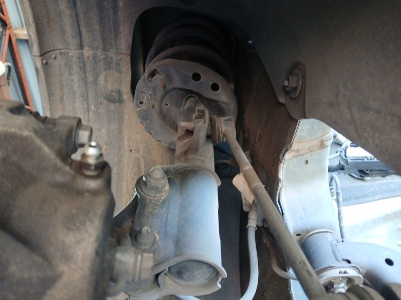 Recambio de amortiguador delantero derecho para hyundai tucson (tl, tle) 1.6 gdi referencia OEM IAM   