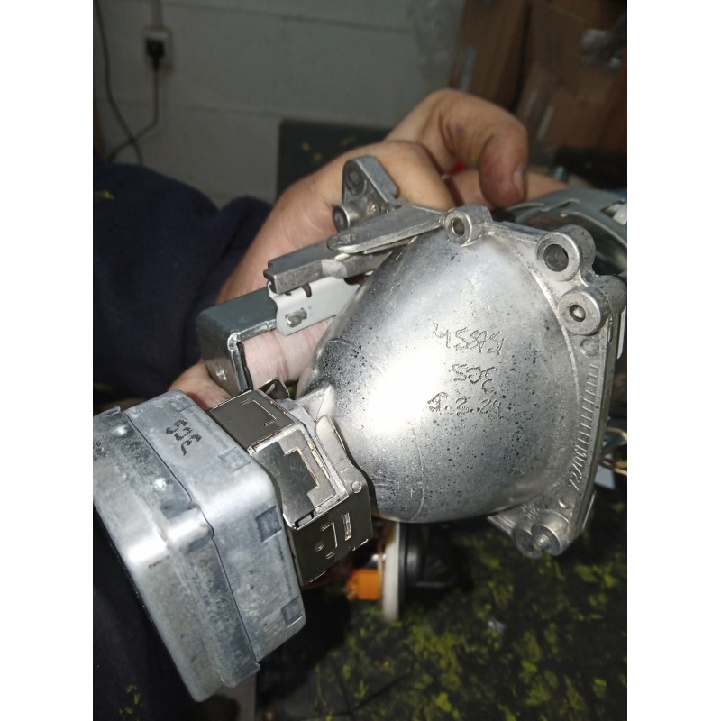 Recambio de faro izquierdo para mini countryman (r60) 1.6 16v referencia OEM IAM 1305310485  