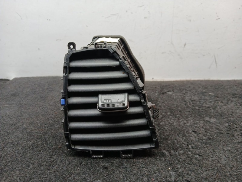 Recambio de aireador delantero izquierdo para hyundai tucson (tl, tle) 1.6 gdi referencia OEM IAM 97480D7AA0 MOBIS 
