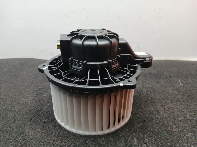 Recambio de motor calefaccion para hyundai tucson (tl, tle) 1.6 gdi referencia OEM IAM D316NFFAA - D8163 - 180820  