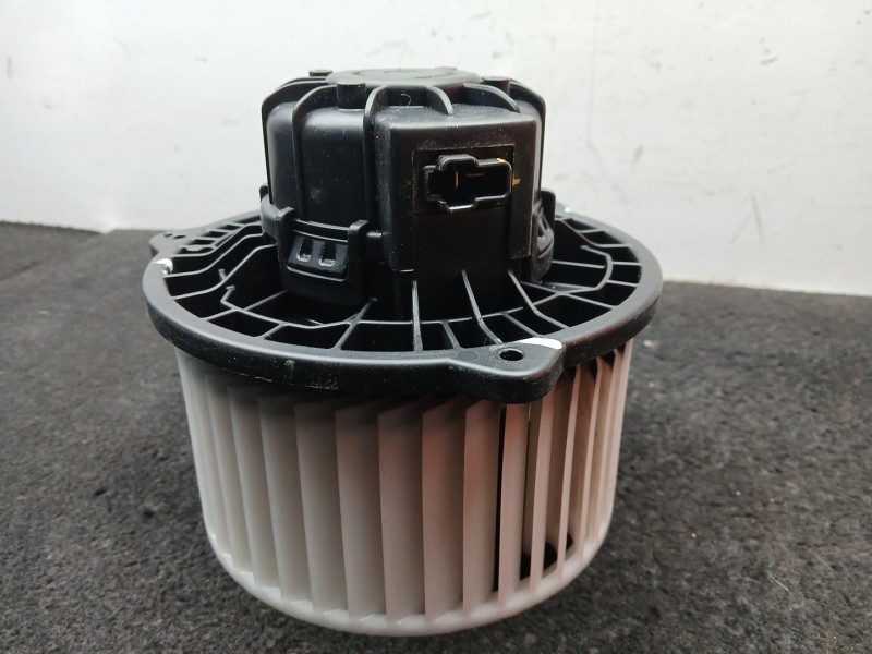 Recambio de motor calefaccion para hyundai tucson (tl, tle) 1.6 gdi referencia OEM IAM D316NFFAA - D8163 - 180820  