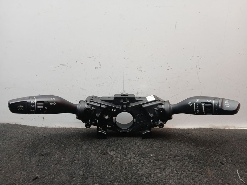 Recambio de mando luces para hyundai tucson (tl, tle) 1.6 gdi referencia OEM IAM 93403D3852 - 3M33DS1001  