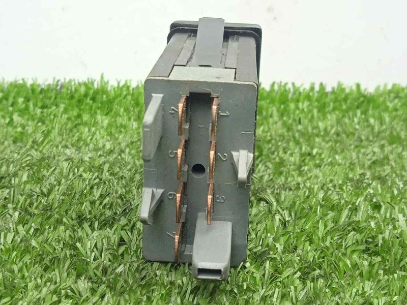 Recambio de warning para volkswagen passat berlina (3b3) 1.9 tdi referencia OEM IAM 3B0953235D 7.PINES 