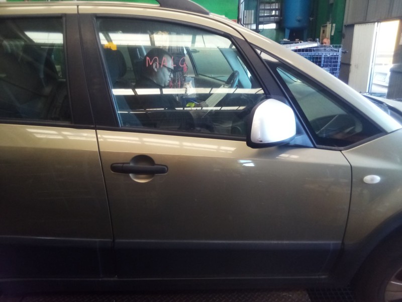 Recambio de puerta delantera derecha para fiat sedici (189_) 1.9 d multijet referencia OEM IAM   