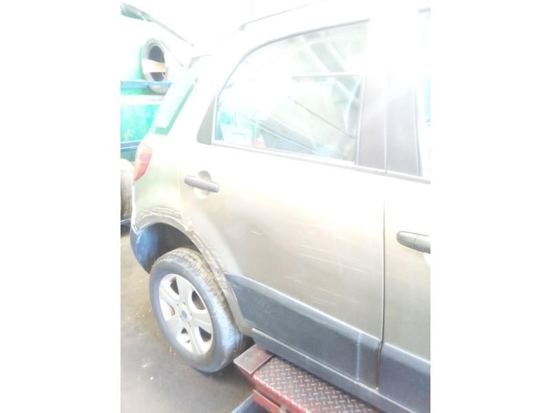 Recambio de puerta trasera derecha para fiat sedici (189_) 1.9 d multijet referencia OEM IAM   