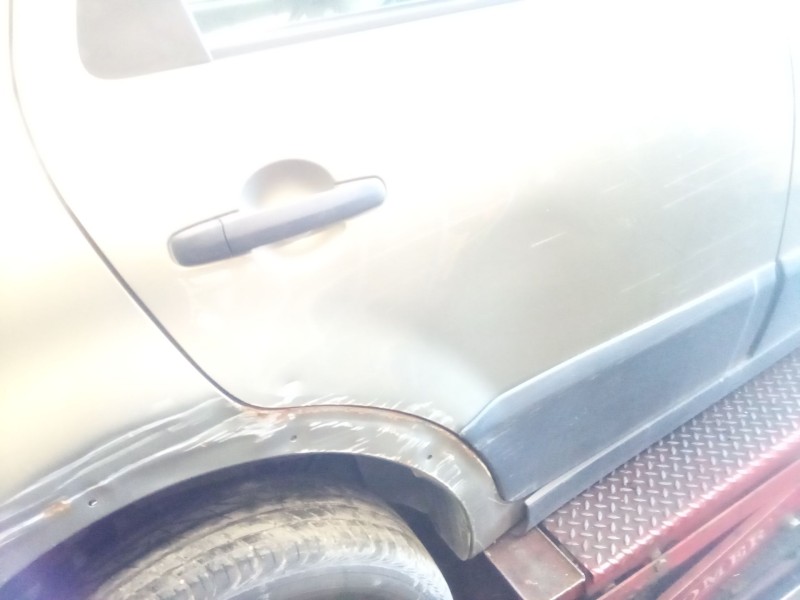 Recambio de puerta trasera derecha para fiat sedici (189_) 1.9 d multijet referencia OEM IAM   