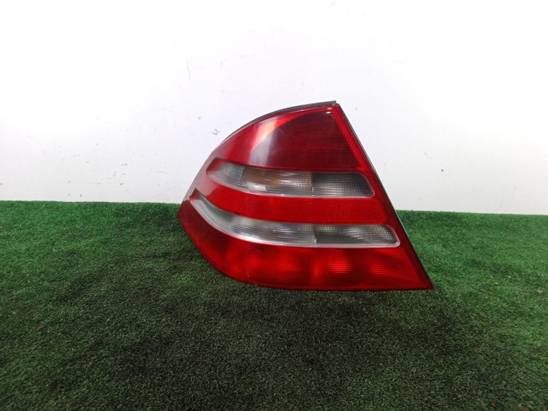 Recambio de piloto trasero izquierdo para mercedes-benz clase s (w220, v220) s 320 cdi (220.026, 220.126) referencia OEM IAM SIN