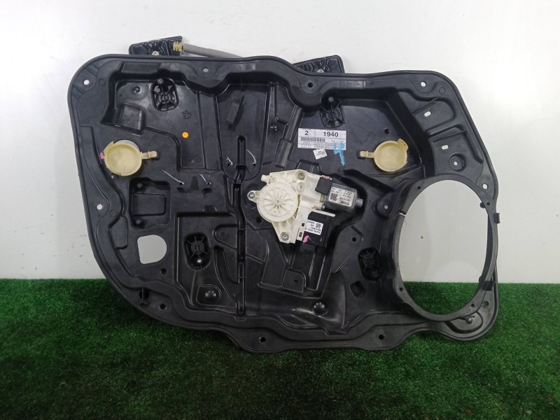 Recambio de elevalunas delantero izquierdo para jeep compass (mp, m6, mv, m7) 1.4 multiair 4x4 referencia OEM IAM E24431102 ELEC