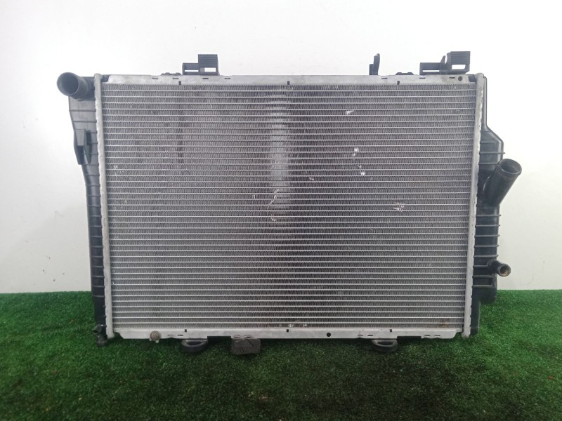 Recambio de radiador agua para mercedes-benz clase clk (w208) coupe 2.0 16v cat referencia OEM IAM 70822716 - 4503330923 630X440