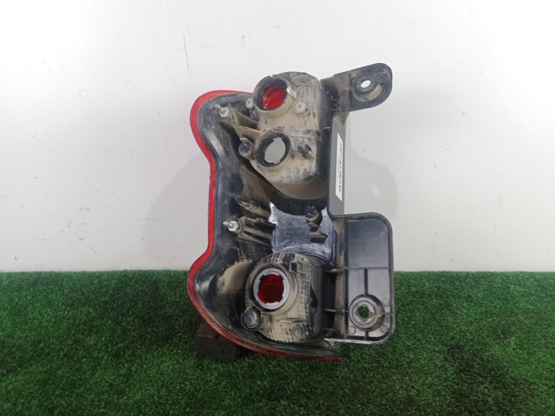 Recambio de piloto trasero izquierdo para nissan nv200 furgoneta 1.5 dci 85 (m20, m20m) referencia OEM IAM SIN REFERENCIA  